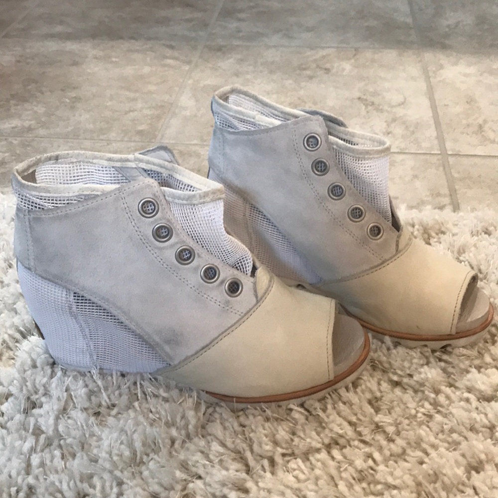 Sorel Joanie Mesh Wedge in White